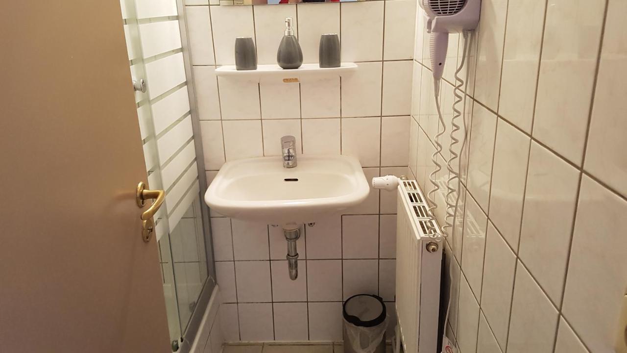 Pension Rahnsdorf Am Mueggelsee Berlin Exteriör bild